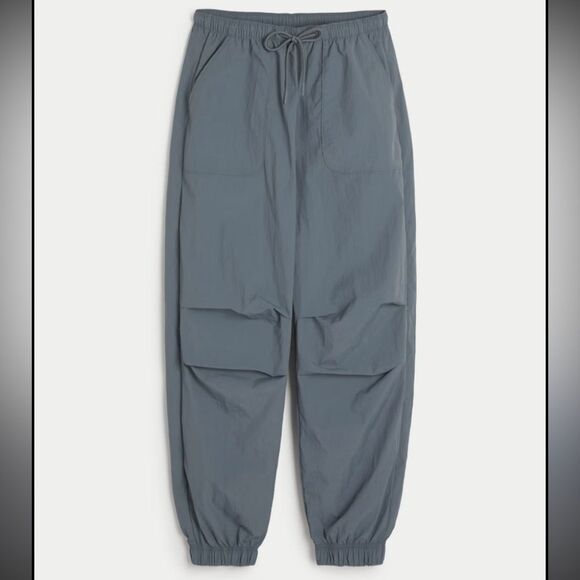 Hollister Pants - Hollister extra small grey adjustable high rise parachute baggy pants